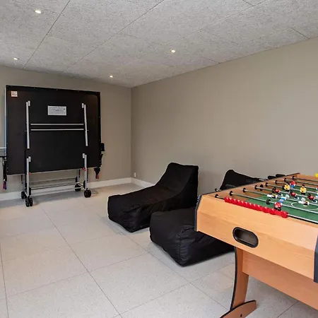 12 Person In Vaeggerlose Tatil Evi